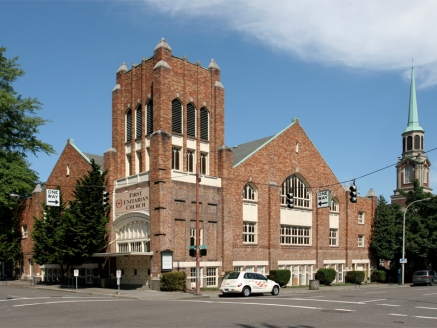 A new roof on the First Unitarian Church building