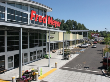 An exterior view of a Fred Meyer grocery building