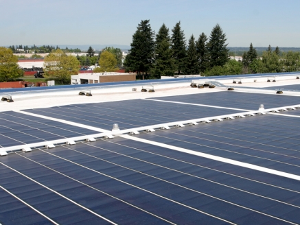 Solar roofing on a large commercial building